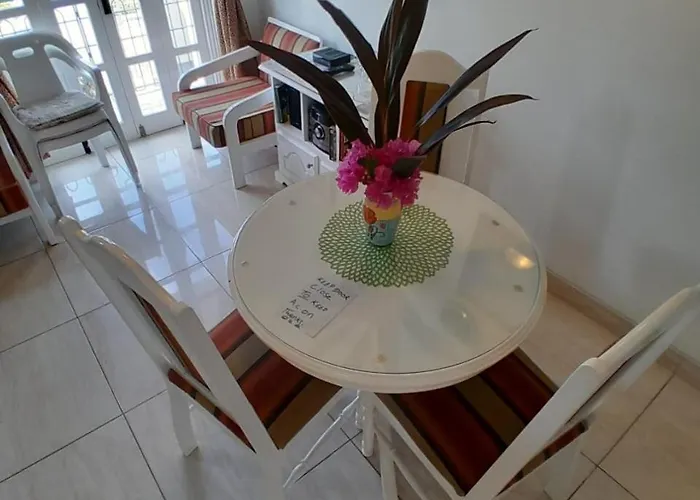 Apartment Beachview 17 *